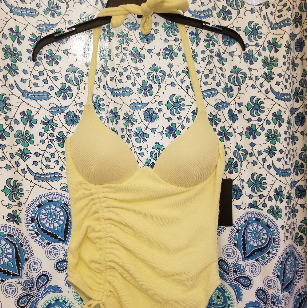 Lemon Ruched Drawstring Cupped Swimsuit - Picture 2 of 3